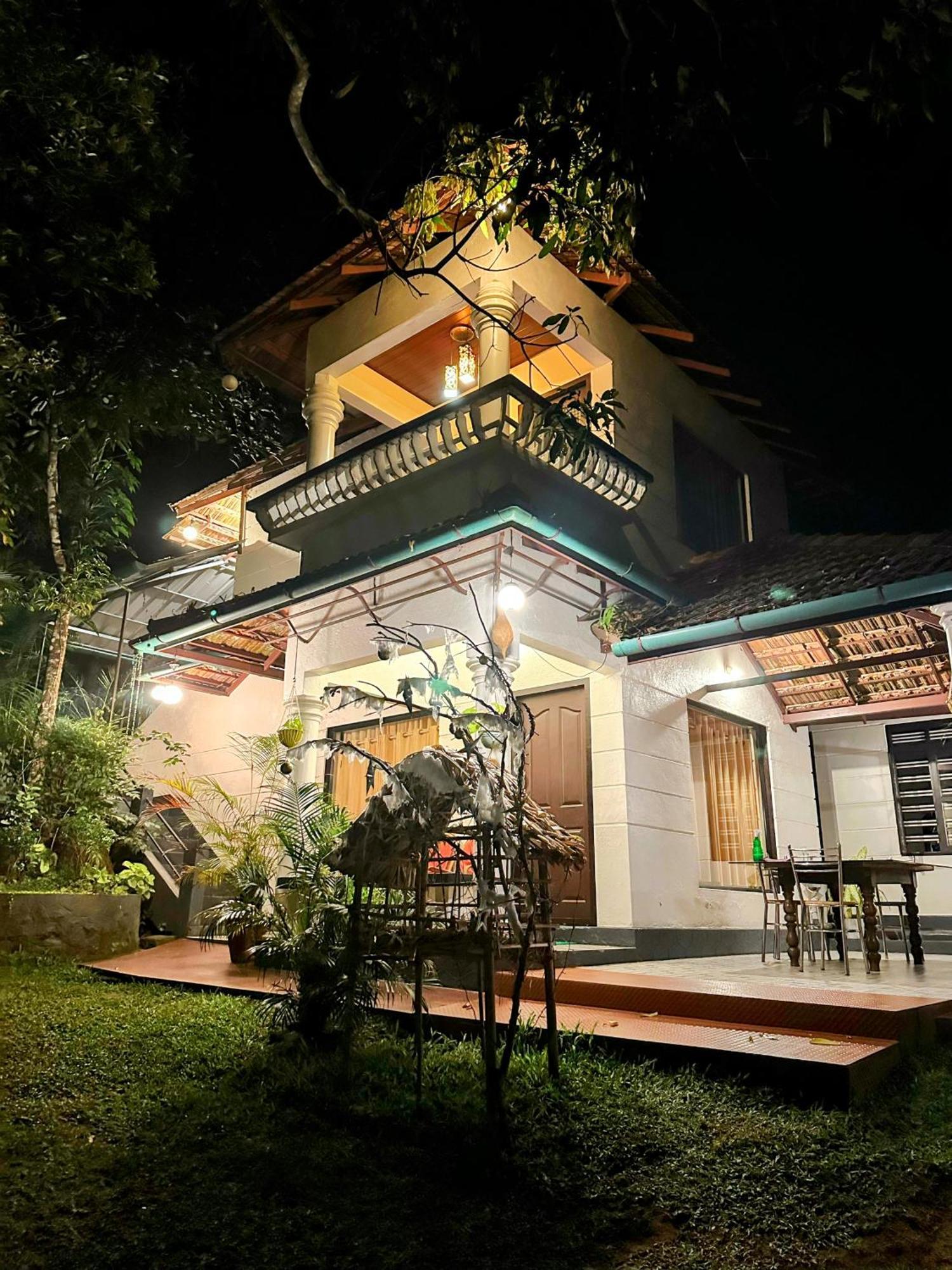 Thoppil Homestay Munnar Ngoại thất bức ảnh