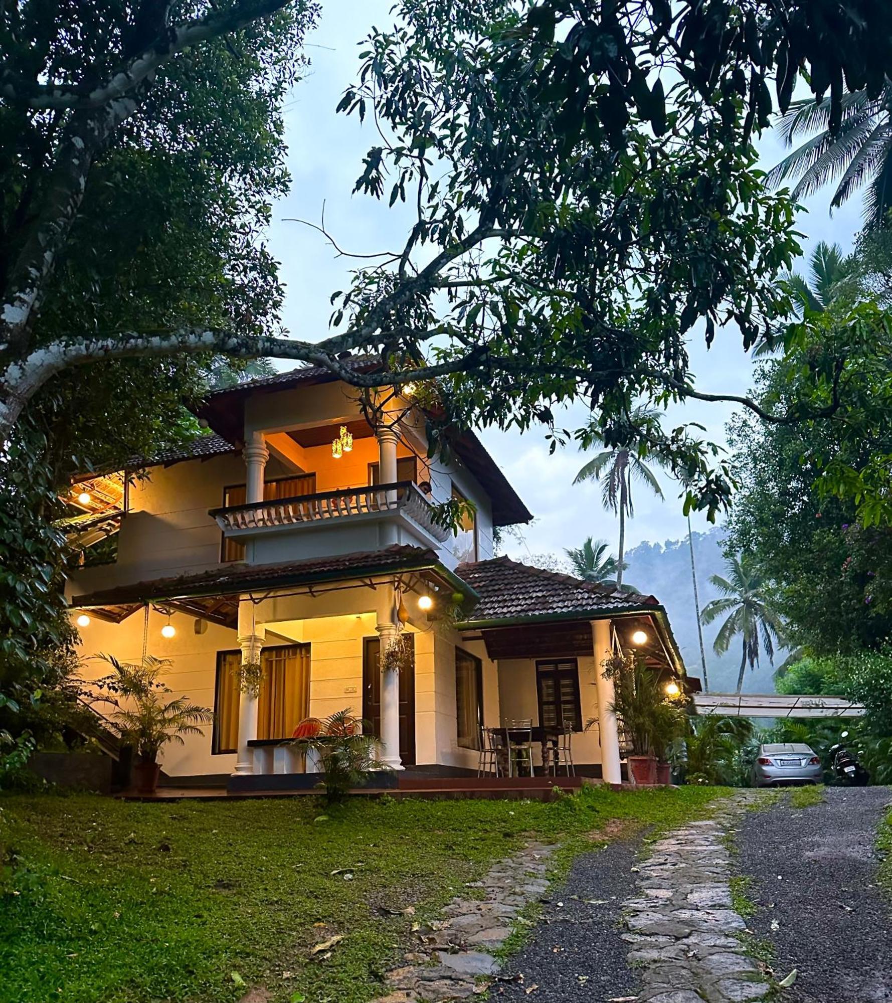 Thoppil Homestay Munnar Ngoại thất bức ảnh